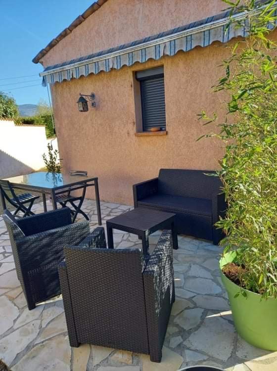 Studio Climatise Dans Villa Calme A 15Km De Cannes Peymeinade Bagian luar foto