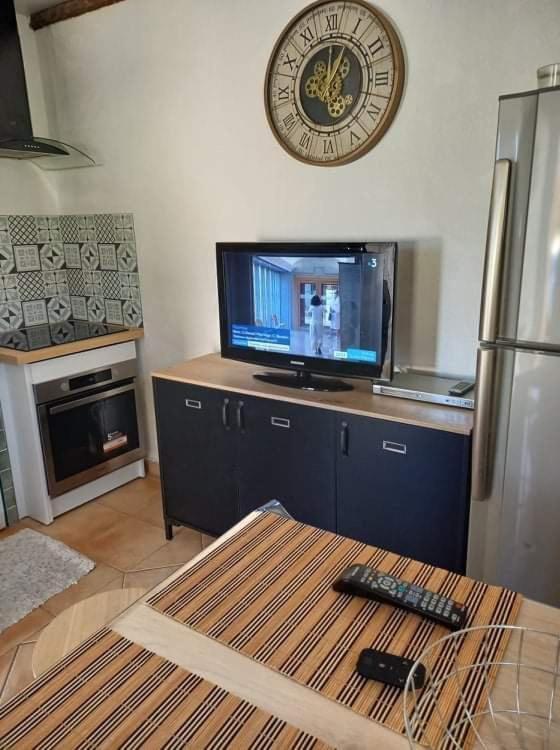 Studio Climatise Dans Villa Calme A 15Km De Cannes Peymeinade Bagian luar foto